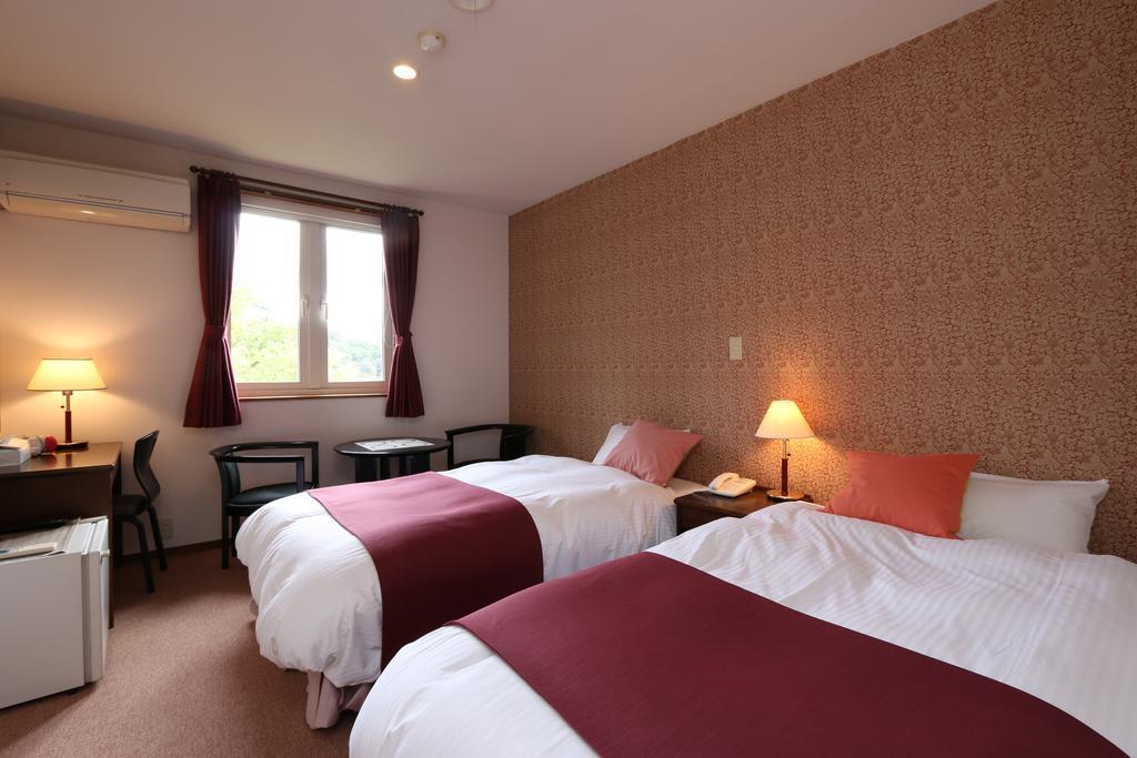 Hakone Kuranju Hotel Room photo